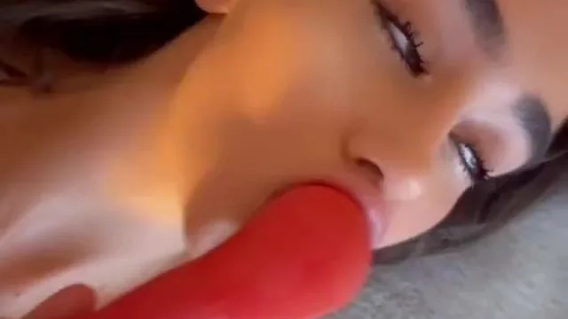 Husvjjal Rubbing Pussy And Nude Boobs Teasing Leaked Video