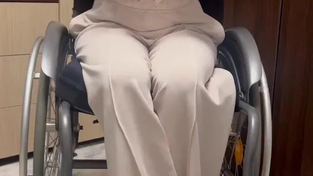 Thatgirlonwheels Disabled Babe Playing Her Nude Boobs Onlyfans Leak