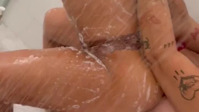 Paige Vanzant Lesbian Shower Teasing Onlyfans Ppv Leak