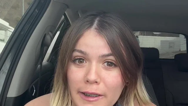 Yessybernal Wet Pussy Masturbating In Her Uber Leaked Onlyfans Video