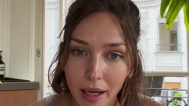 Rachel Cook Flashing Her Nude Boobs Video