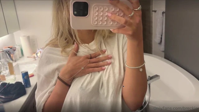 Breckie Hill Hard Nips Seethrough White Top Onlyfans Leaked Video