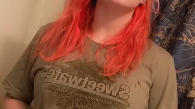 Vermilionvixen Red Head Mechanic Girl Masturbating Pussy And Squirting Leaked Onlyfans