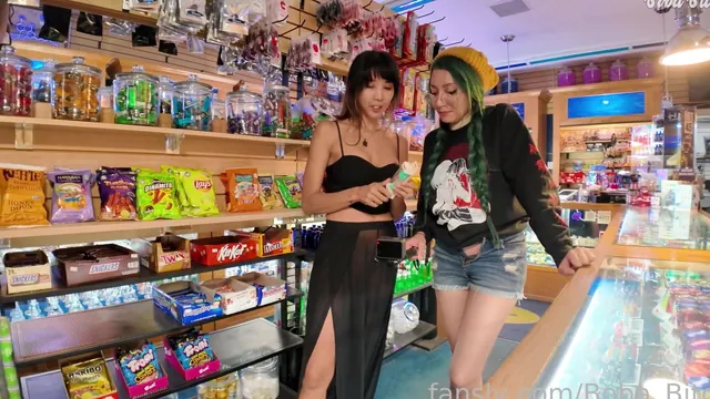 Daringkiara Collab W Boba Bitch Public Enf Store Tits Flash Fansly