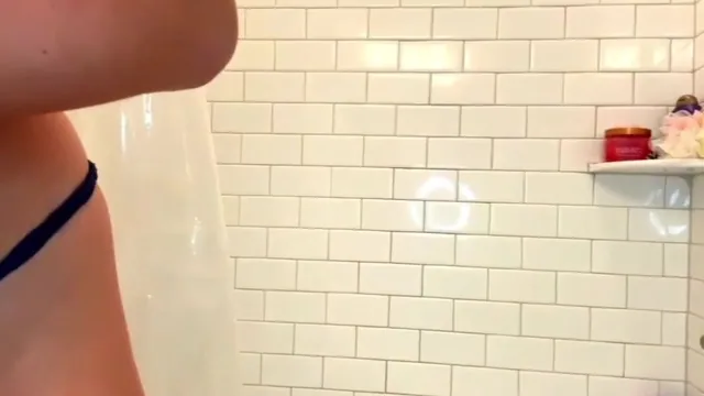 Gianna Silvestri Teases Nude In Steamy Shower
