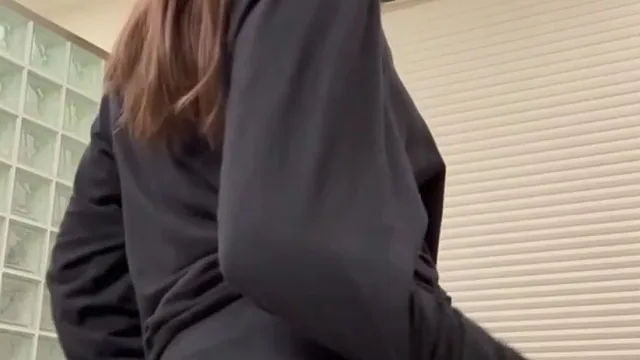SophieRaiin Seduces In Her Wild Leopard Thong
