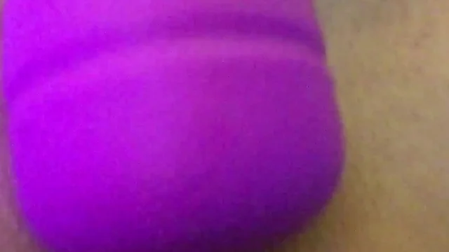Lindsay Favalora Savors A Ripe Peach