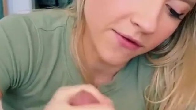 BlondeAdobo Sucks Cock And Takes A Cumshot Selfie