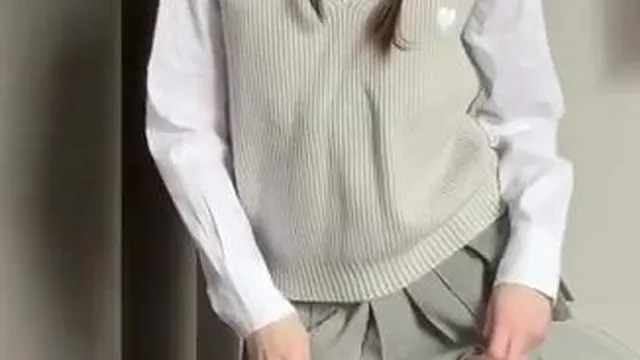 SeeMe Teases Anal Play With A Dildo In Her Schoolgirl Outfit