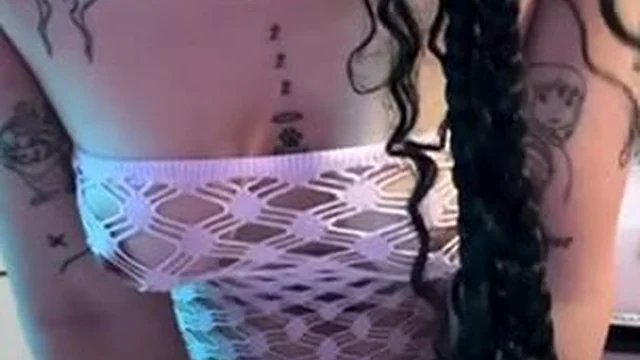 Ppcocaine Having Orgasm And Squirting All Over On Her New Toy In Onlyfans Live