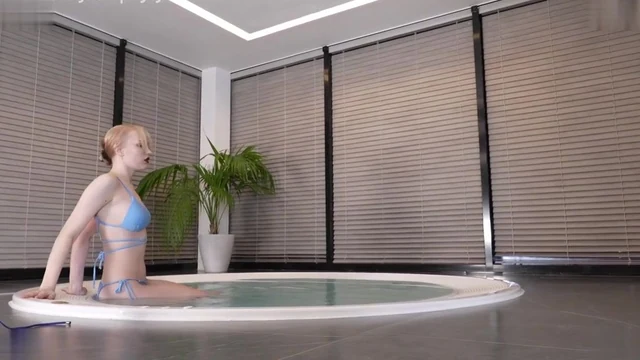 Leo Casanova Fucks Young Blonde In Poolside Threesome
