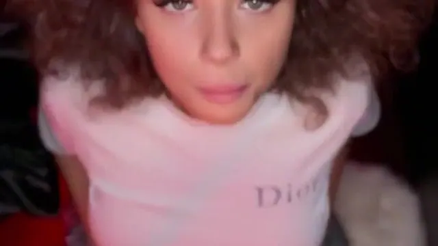 Yololary Pumping Her Nipples Video Leak